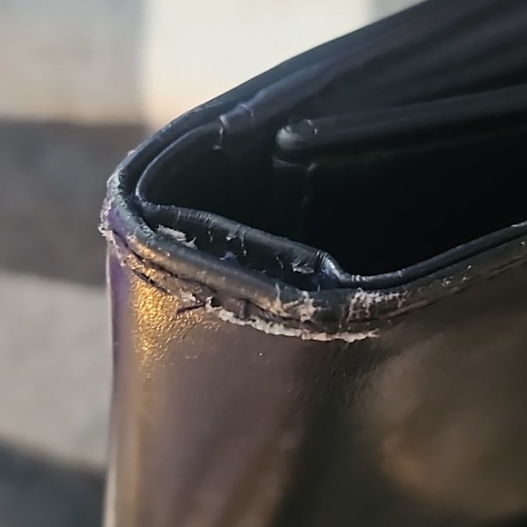 ✨️Nice Gucci Clutch Black with Light Gold GG Hardware - Picture 12 of 14